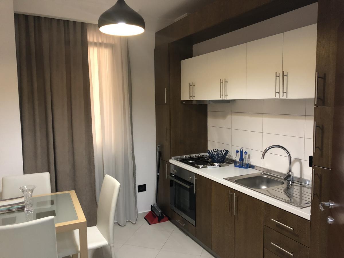 Carpe Diem Apartments-Hotel Shëngjin Eksteriør bilde