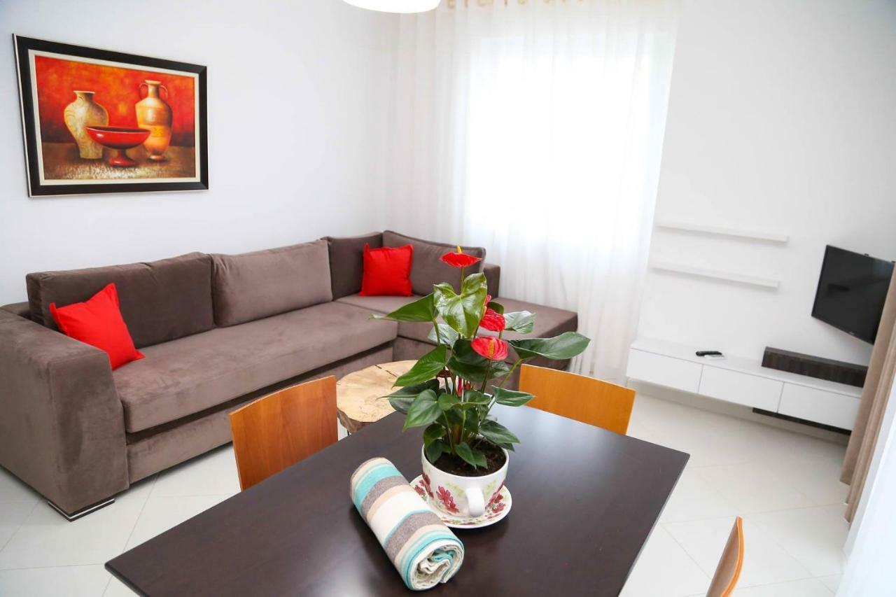 Carpe Diem Apartments-Hotel Shëngjin Eksteriør bilde